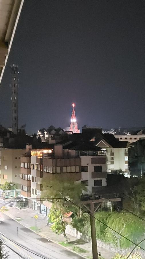 Excelente Apartamento Duplex No Centro De Canela Apartment Ngoại thất bức ảnh