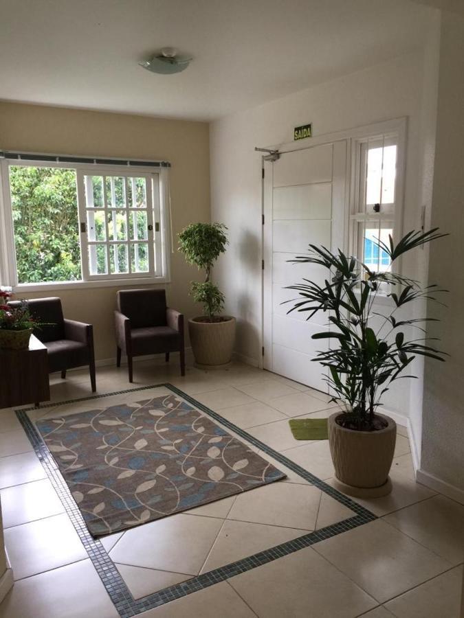 Excelente Apartamento Duplex No Centro De Canela Apartment Ngoại thất bức ảnh